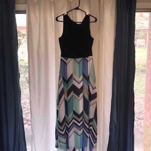Size 16,Sandra Darren navy blue dress,flowy bottom